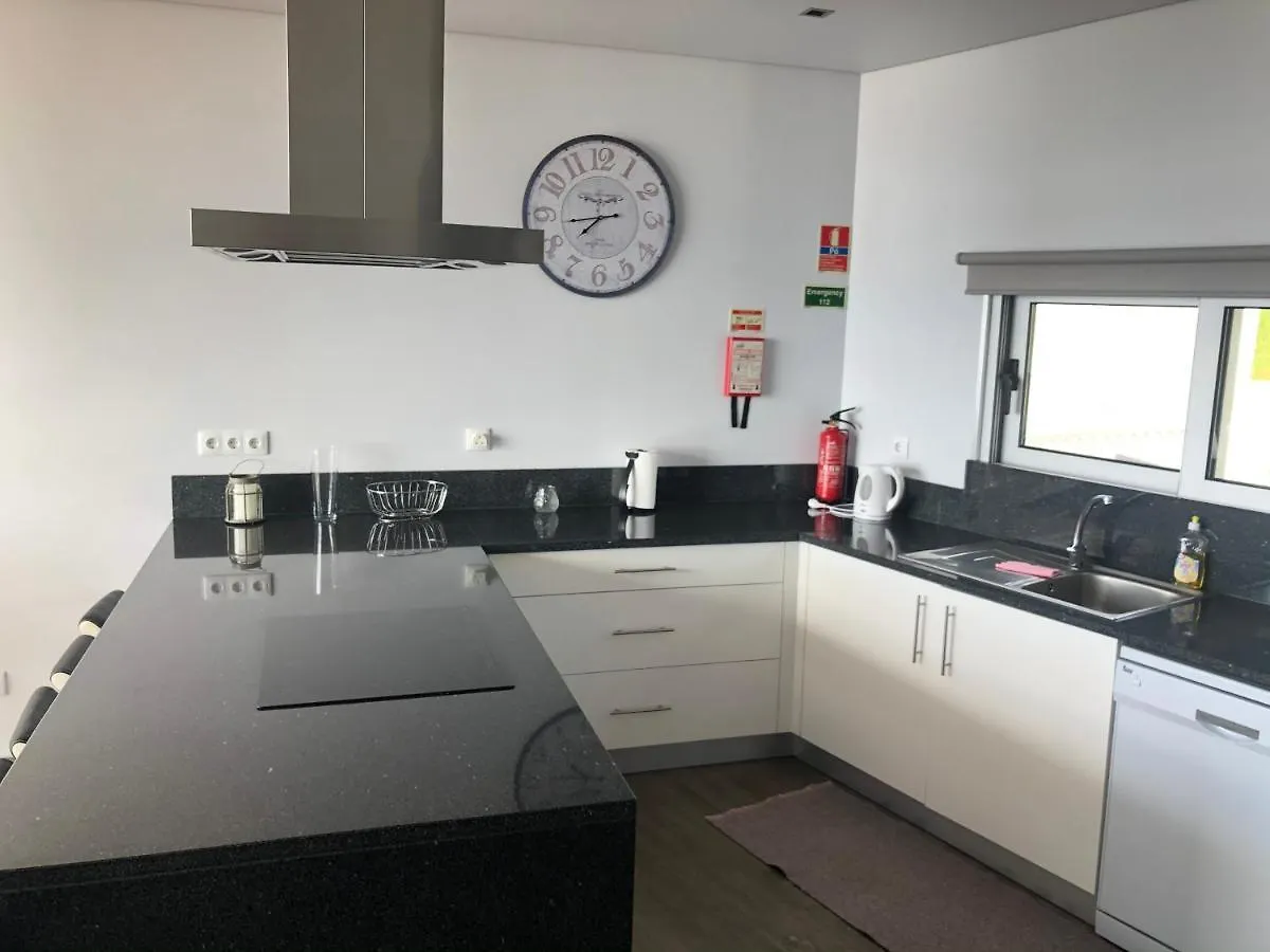 Hébergement de vacances Villa Pinheira II Estreito Da Calheta